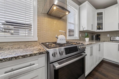 229 Rainbow Falls Glen, Chestermere, AB - Indoor Photo Showing Kitchen