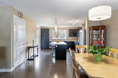 115 Baysprings Terrace Sw, Airdrie, AB - Indoor Photo Showing Dining Room