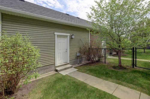 115 Baysprings Terrace Sw, Airdrie, AB - Outdoor