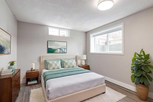 332 Avonburn Road Se, Calgary, AB - Indoor Photo Showing Bedroom