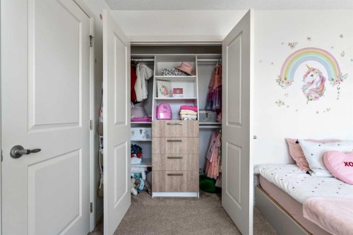 522 River Heights Crescent, Cochrane, AB - Indoor