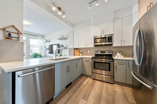 522 River Heights Crescent  Cochrane, AB T4C 0T8