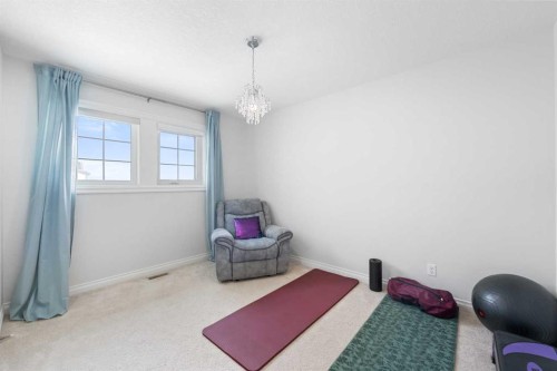 310 Mahogany Manor Se, Calgary, AB - Indoor Photo Showing Bedroom