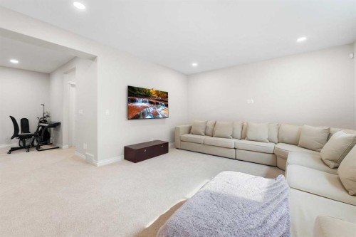310 Mahogany Manor Se, Calgary, AB - Indoor
