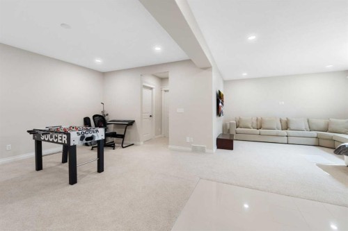 310 Mahogany Manor Se, Calgary, AB - Indoor