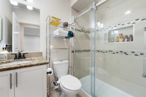 310 Mahogany Manor Se, Calgary, AB - Indoor Photo Showing Bathroom