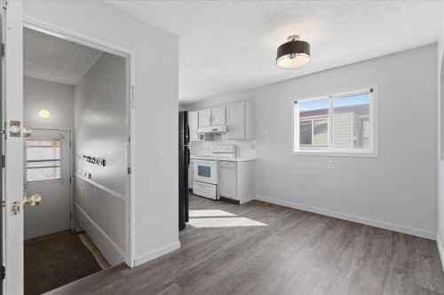 716 Whitemont Drive Ne, Calgary, AB - Indoor