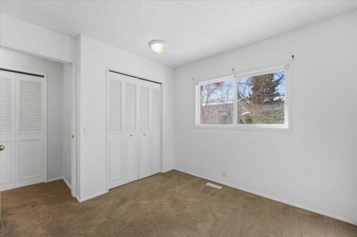 716 Whitemont Drive Ne, Calgary, AB - Indoor Photo Showing Other Room
