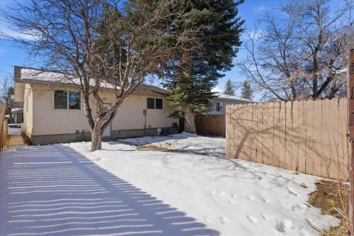 716 Whitemont Drive Ne, Calgary, AB - Outdoor