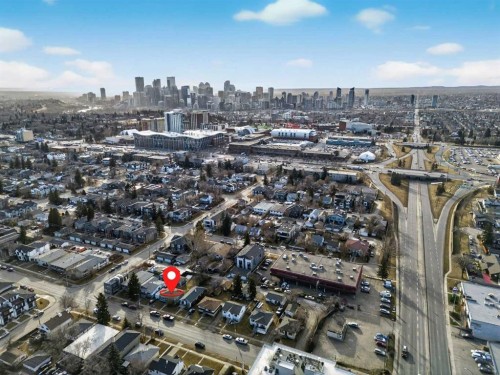 1411 20 Avenue Nw, Calgary, AB - Outdoor With View