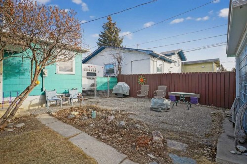 1411 20 Avenue Nw, Calgary, AB - Outdoor
