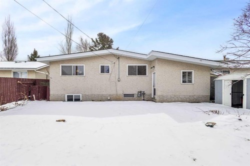 5216 Marian Road Ne, Calgary, AB - Outdoor