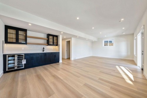 68 Sunvalley Way, Cochrane, AB - Indoor