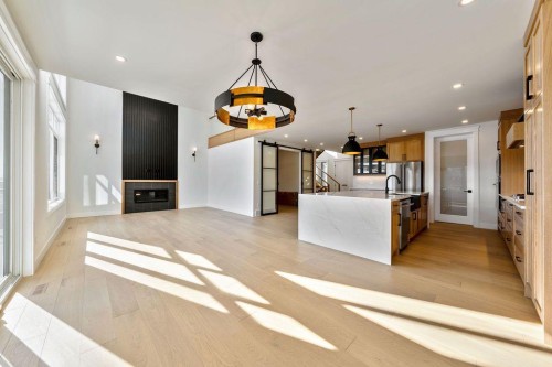 68 Sunvalley Way, Cochrane, AB - Indoor