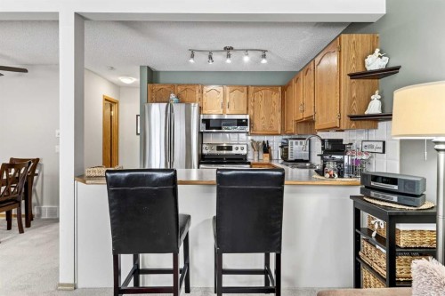 245 Millview Green Sw, Calgary, AB - Indoor Photo Showing Kitchen