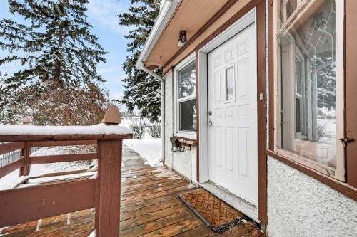 2713 9 Avenue Se, Calgary, AB - Outdoor