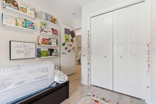 479 Cranbrook Square Se, Calgary, AB - Indoor Photo Showing Other Room