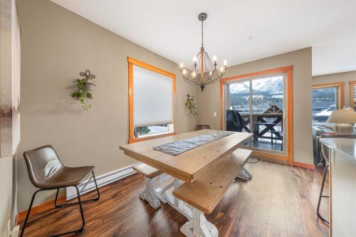 206C-1120 Railway Avenue, Canmore, AB - Indoor Photo Showing Dining Room