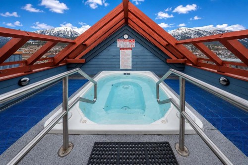 206C-1120 Railway Avenue, Canmore, AB - Outdoor