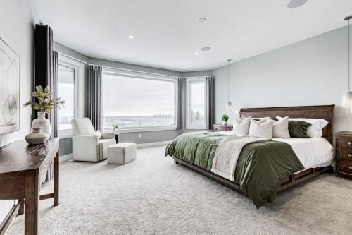 26 Patina Hill Sw, Calgary, AB - Indoor Photo Showing Bedroom