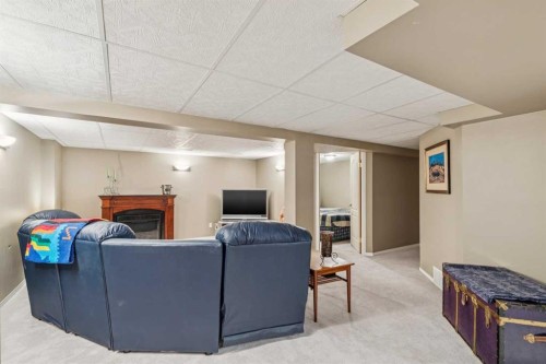 53 Somervale Point Sw, Calgary, AB - Indoor With Fireplace