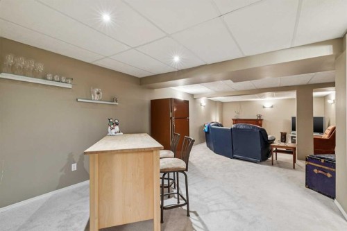 53 Somervale Point Sw, Calgary, AB - Indoor Photo Showing Other Room