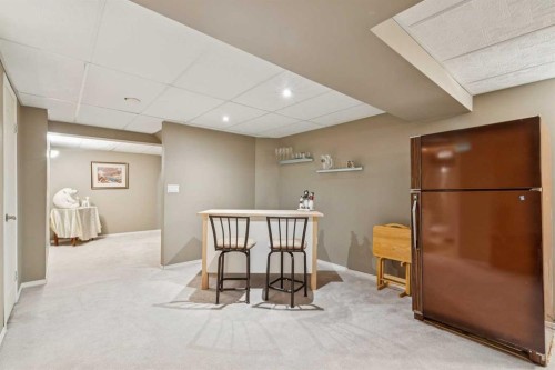 53 Somervale Point Sw, Calgary, AB - Indoor