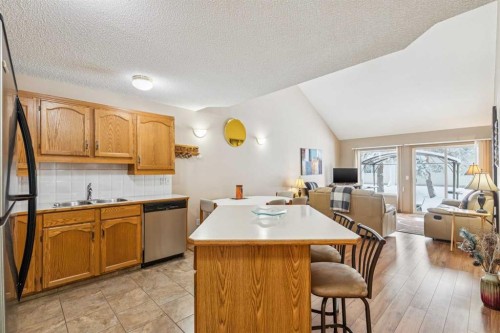 53 Somervale Point Sw, Calgary, AB - Indoor Photo Showing Kitchen With Double Sink