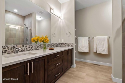 62 Norford Common Nw, Calgary, AB - Indoor Photo Showing Bathroom