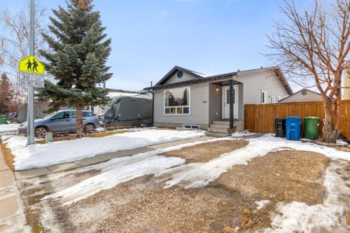 1607 Summerfield Boulevard, Airdrie, AB - Outdoor