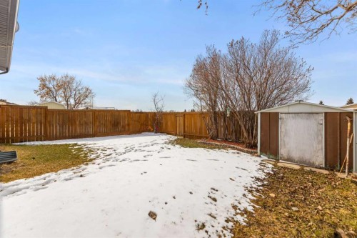 1607 Summerfield Boulevard, Airdrie, AB - Outdoor