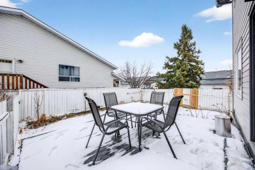 237 Willowbrook Close Nw, Airdrie, AB - Outdoor With Deck Patio Veranda With Exterior