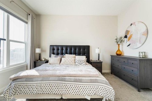 5 Sage Bluff Heights Nw, Calgary, AB - Indoor Photo Showing Bedroom