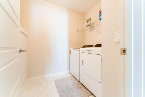 5 Sage Bluff Heights Nw, Calgary, AB - Indoor Photo Showing Other Room