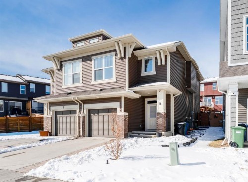 5 Sage Bluff Heights Nw, Calgary, AB - Outdoor With Facade