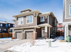 5 Sage Bluff Heights NW Calgary, AB T3R 1W2