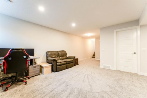 5 Sage Bluff Heights Nw, Calgary, AB - Indoor