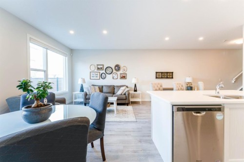 5 Sage Bluff Heights Nw, Calgary, AB - Indoor