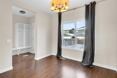 26 Willow Drive, Cochrane, AB - Indoor Photo Showing Other Room