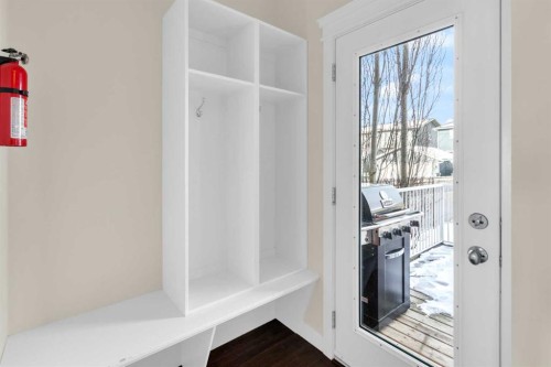 26 Willow Drive, Cochrane, AB - Indoor Photo Showing Other Room
