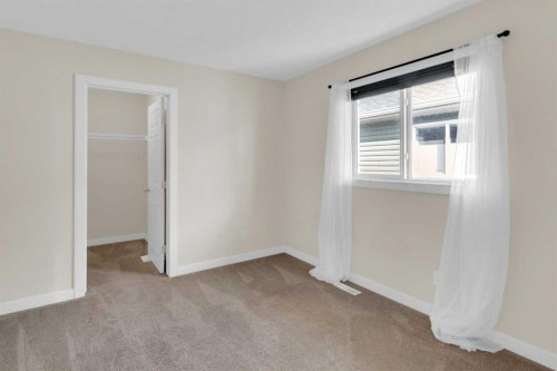 26 Willow Drive, Cochrane, AB - Indoor