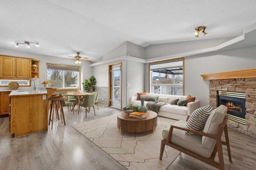 106 Cambridge Glen Drive, Strathmore, AB - Indoor Photo Showing Living Room With Fireplace