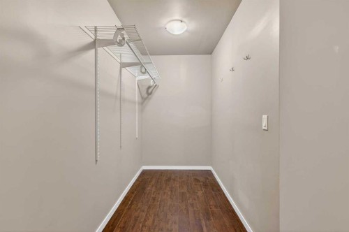 106 Cambridge Glen Drive, Strathmore, AB - Indoor Photo Showing Other Room