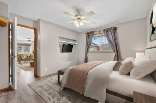 106 Cambridge Glen Drive, Strathmore, AB - Indoor Photo Showing Bedroom