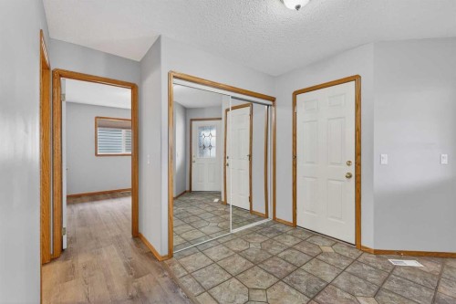 106 Cambridge Glen Drive, Strathmore, AB - Indoor Photo Showing Other Room