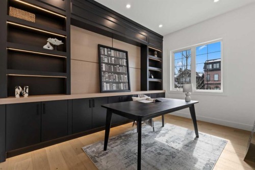 1910 Broadview Road, Calgary, AB - Indoor Photo Showing Office