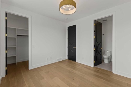 1910 Broadview Road, Calgary, AB - Indoor Photo Showing Other Room