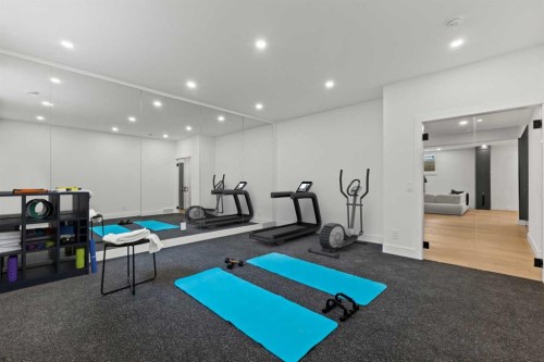 1910 Broadview Road, Calgary, AB - Indoor Photo Showing Gym Room