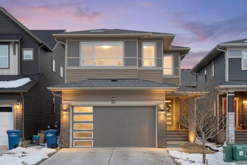 391 Lawthorn Way SE Airdrie, AB T4A 3M7