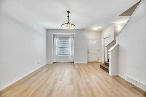 109 Ranch Ridge Meadow, Strathmore, AB - Indoor Photo Showing Other Room